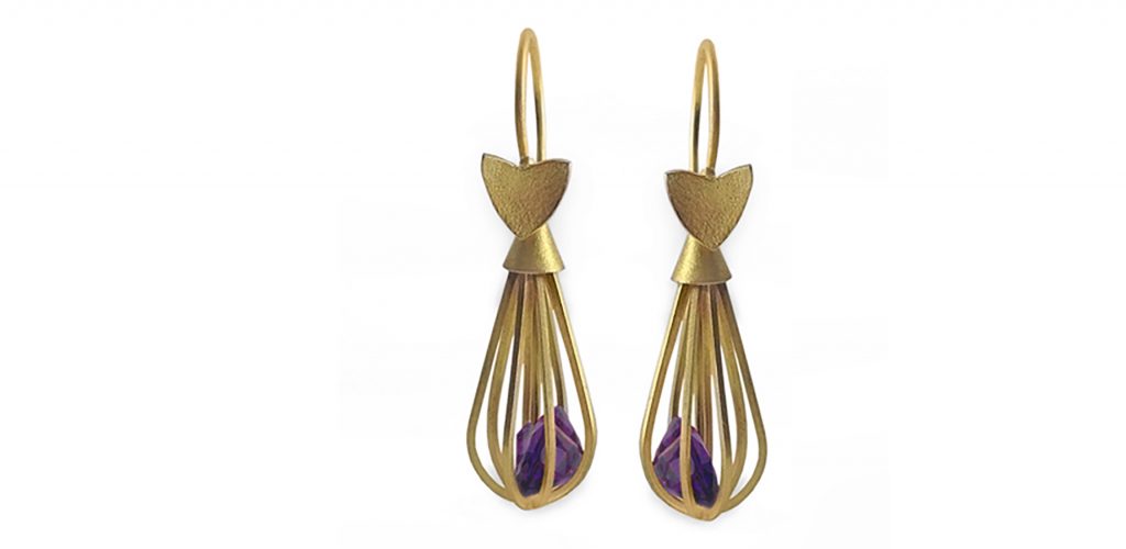 Very Garcia Gold refugio earrings