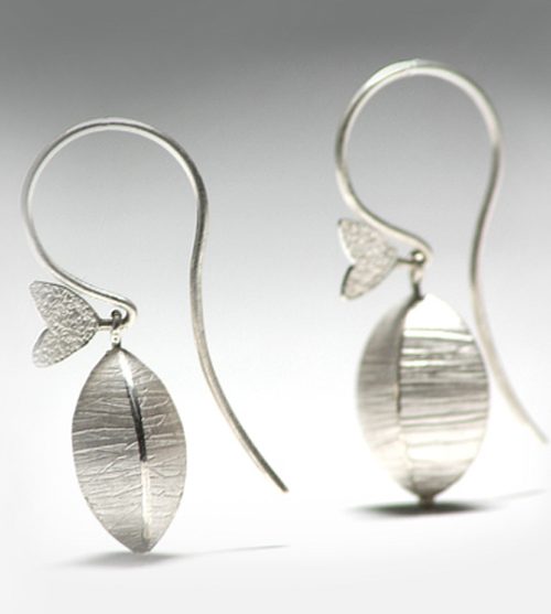 silver pod earrings 01a
